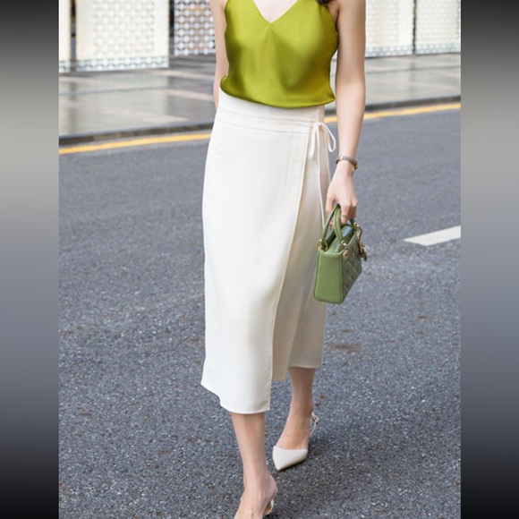 Dresses & Skirts - Ivory Wrap Style High Waisted Midi Skirt
